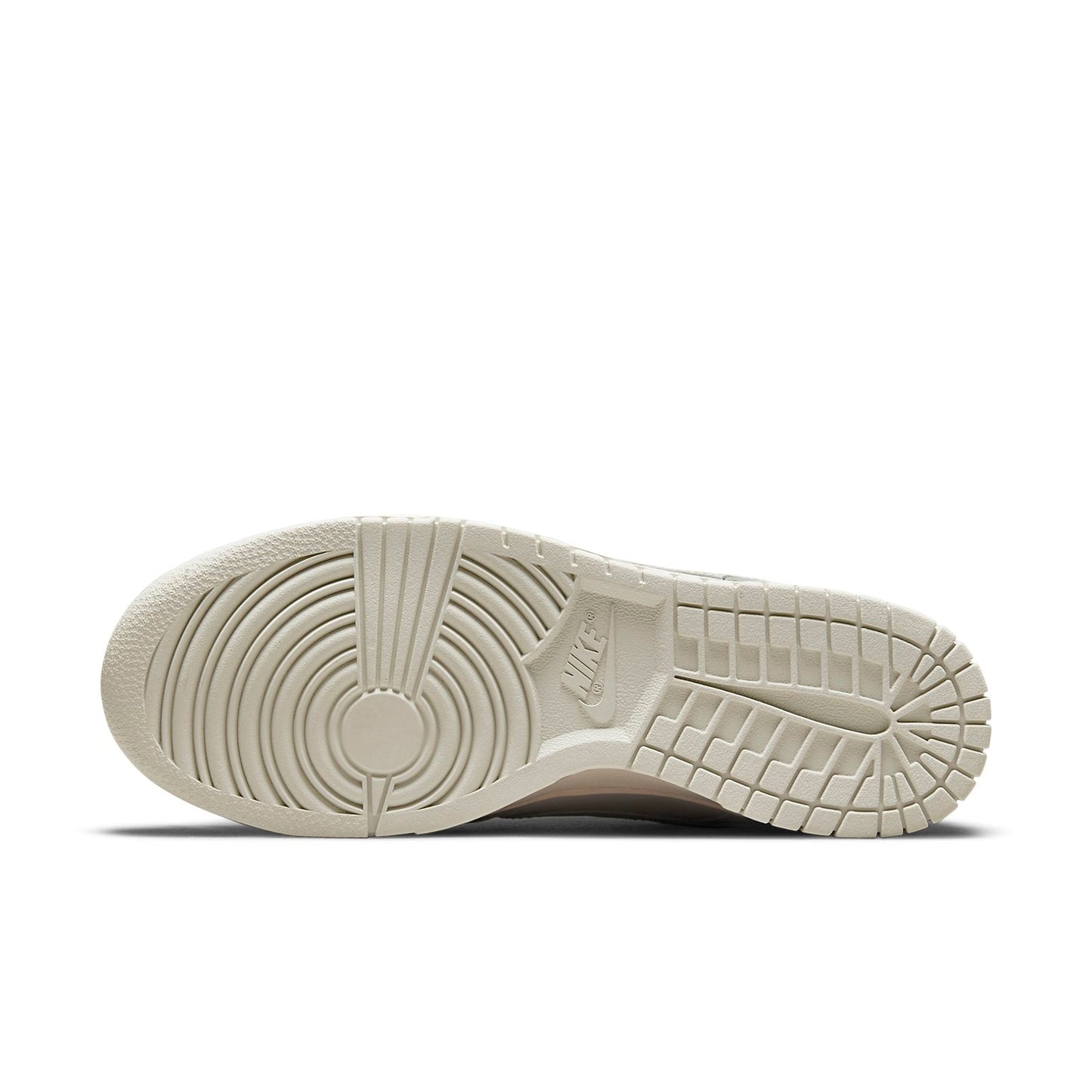 Nike Dunk Low “Light Bone”