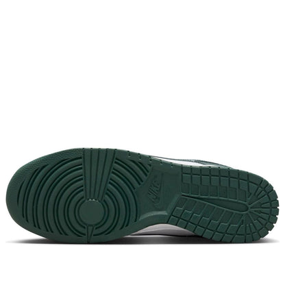 Nike Dunk Low “Vintage Green”