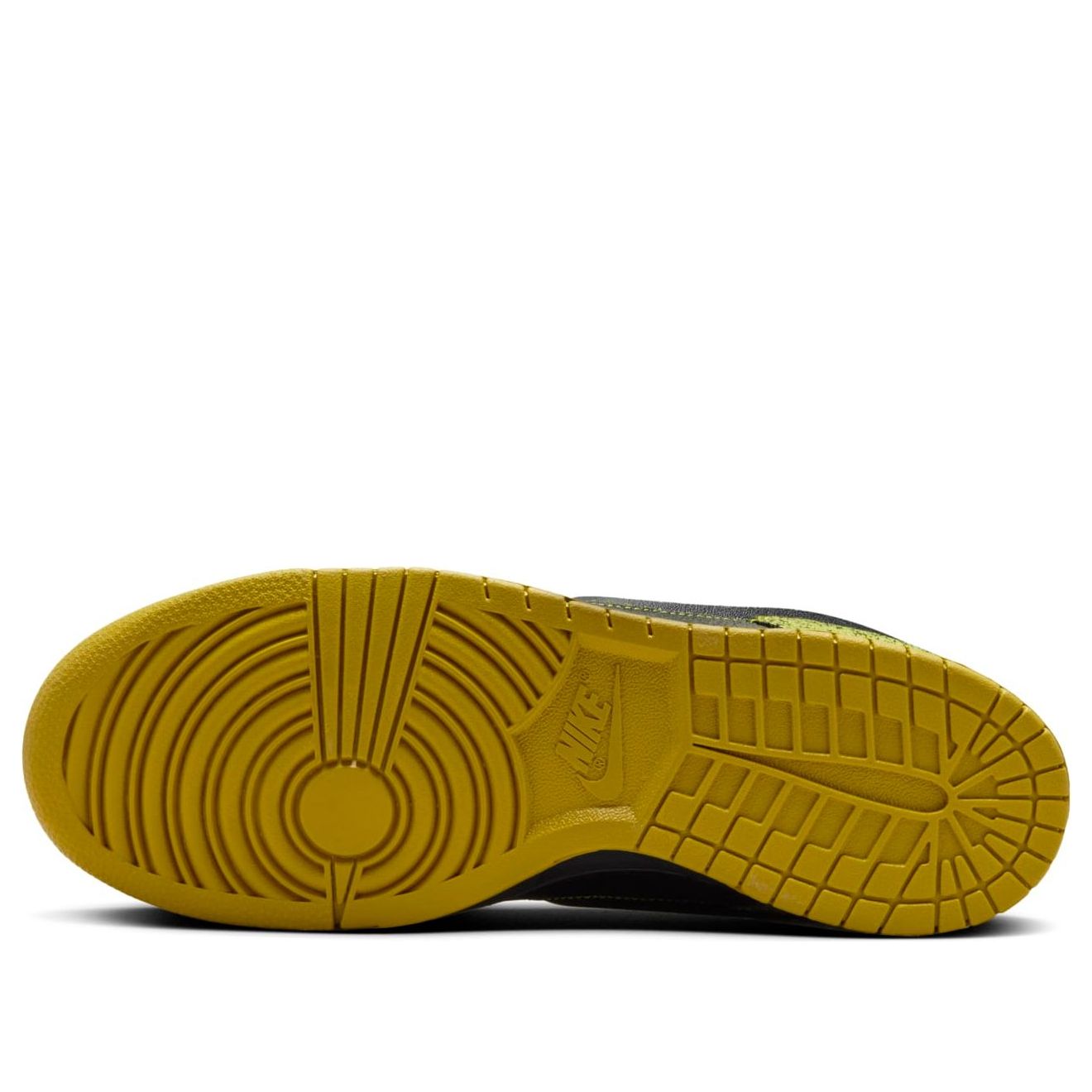 Nike Dunk Low “Halloween”