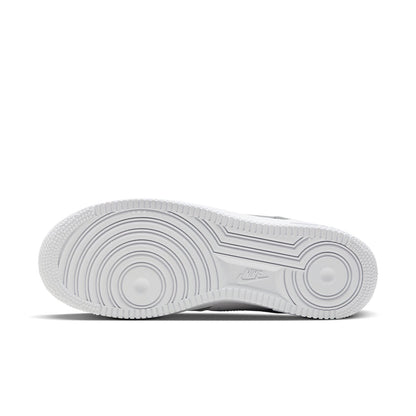 Nike Air Force 1 07 “Light Smoke Grey White”