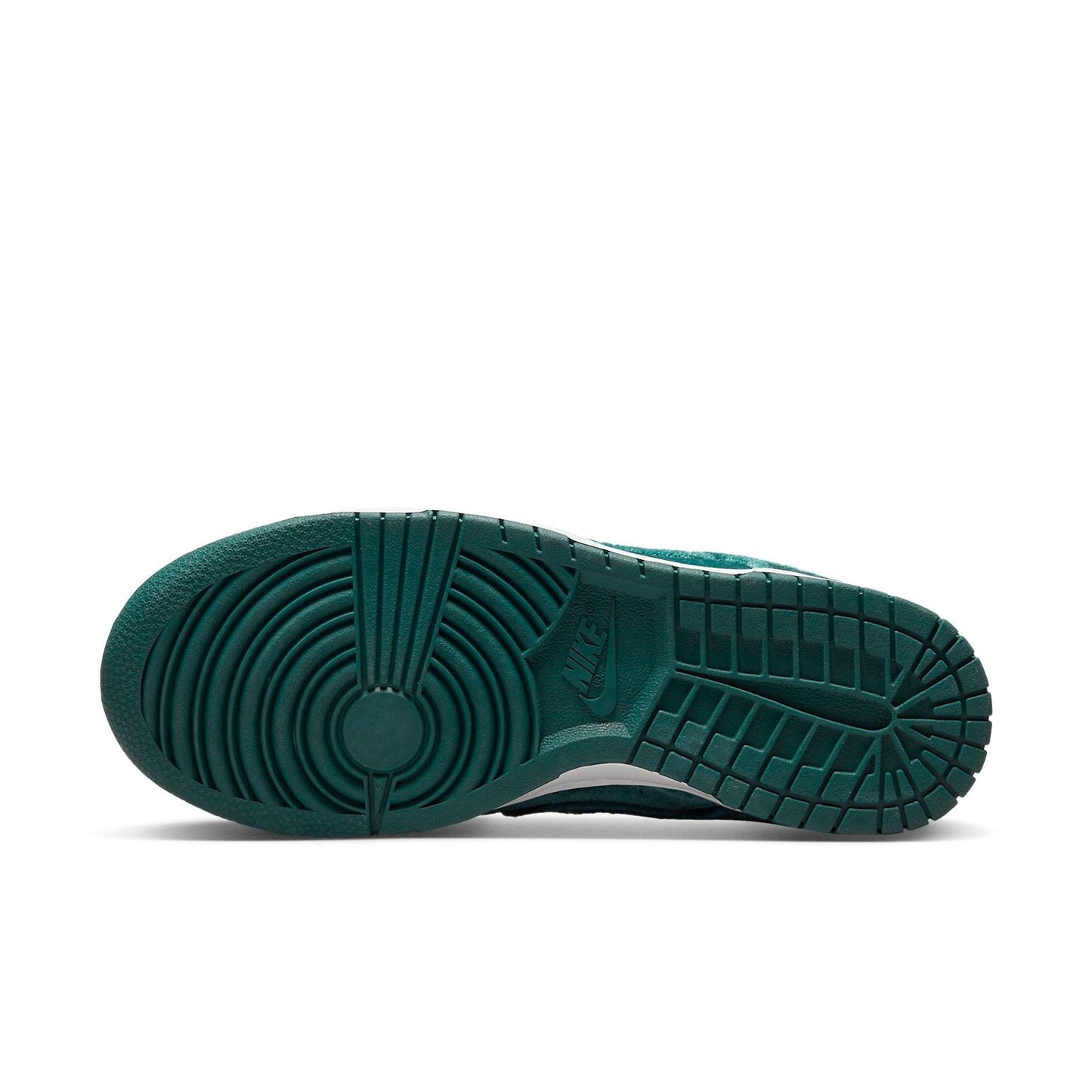Nike Dunk Low “Green Velvet”