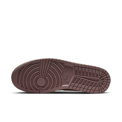 Air Jordan 1 Low SE Craft “Inside Out – Taupe Haze”