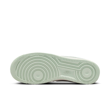 Nike Air Force 1 “07 SE “Spruce Aura Pistachio Frost”
