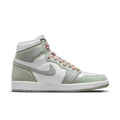 Air Jordan 1 Retro High OG “Seafoam”