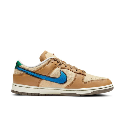 Nike x size? Dunk Low “Dark Driftwood”