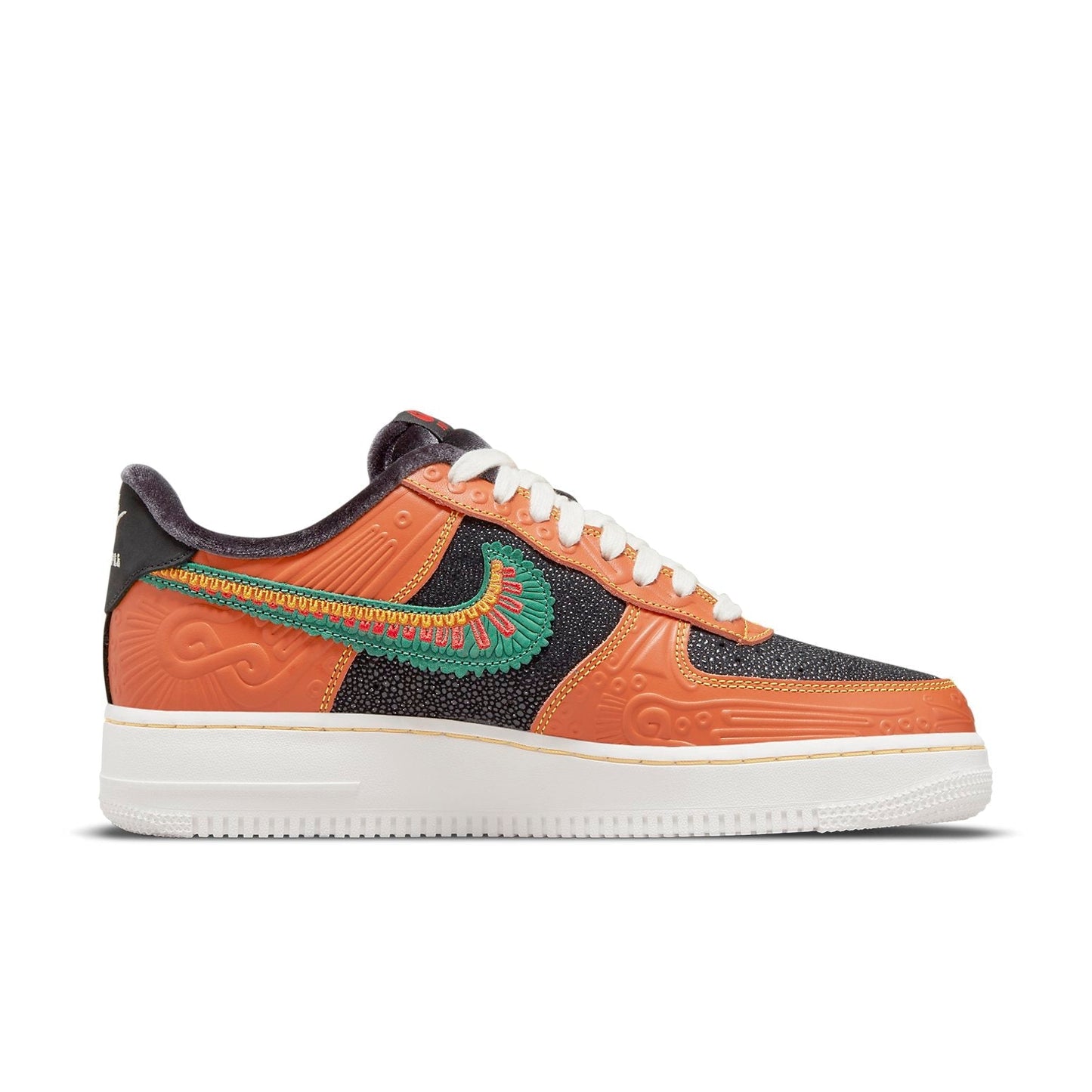 Nike Air Force 1 “07 LX “SiEMPRE Familia”