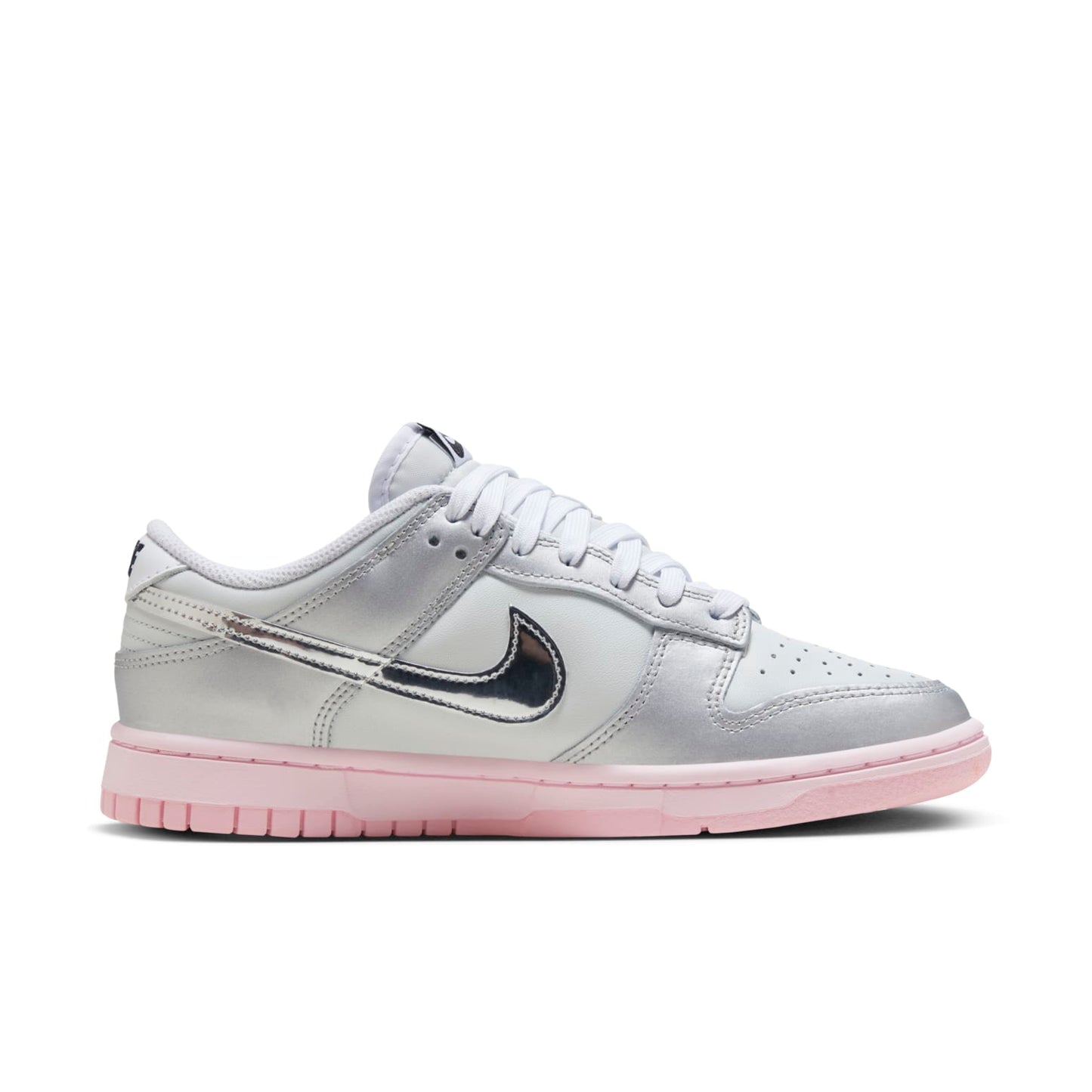 Nike Dunk Low LX “Metallic Silver Pink”