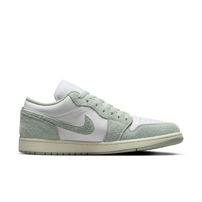 Air Jordan 1 Low SE “White Seafoam”
