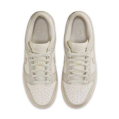 Nike Dunk Low “Light Bone”
