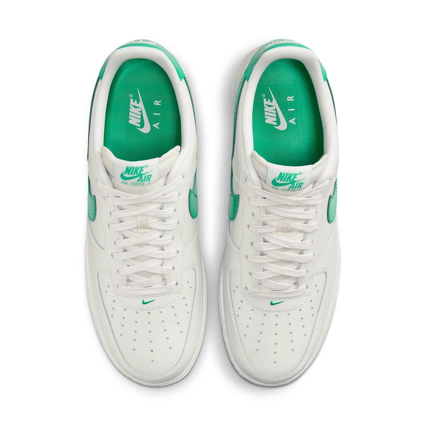 Nike Air Force 1 “07 Premium “Platinum Tint Stadium Green”