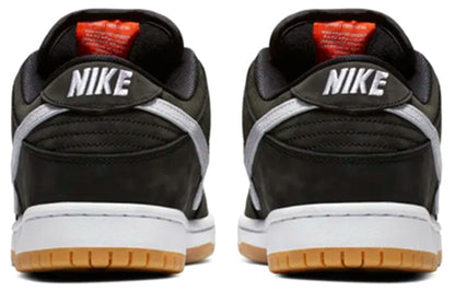 Nike SB Dunk Low “Orange Label”