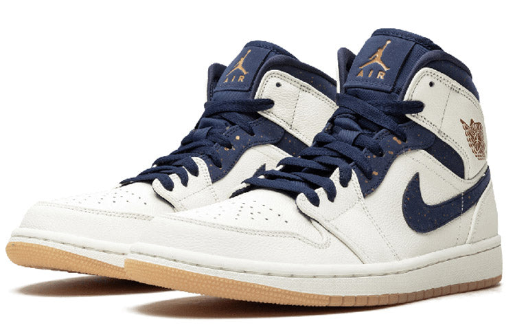 Air Jordan 1 Mid “Jeter”