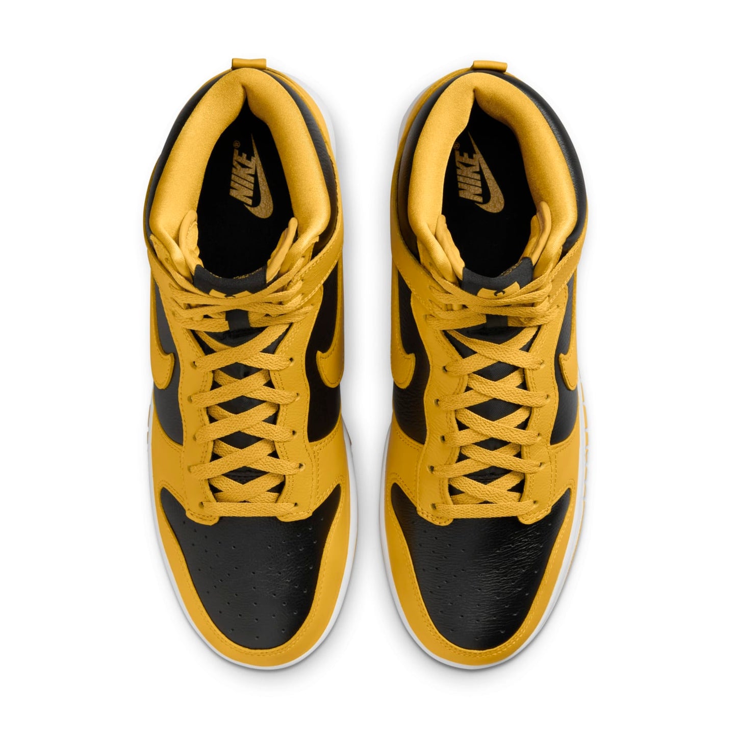 Nike Dunk High “Wu-Tang”