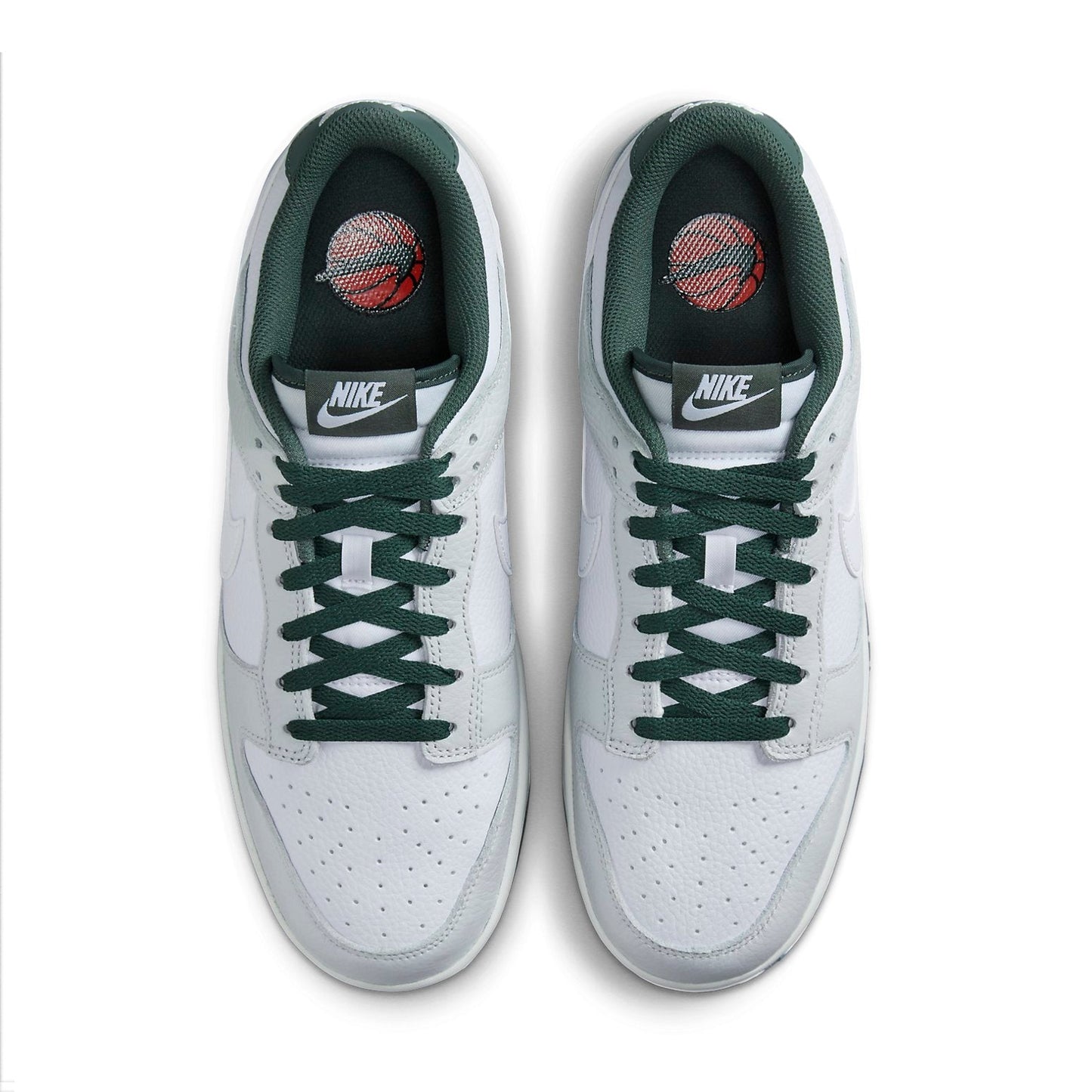 Nike Dunk Low Retro SE “Photon Dust Vintage Green”