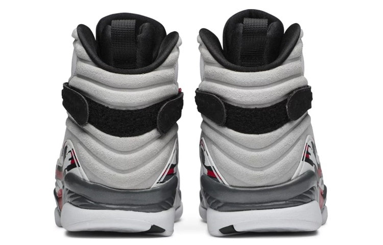 Air Jordan 8 Retro “Bugs Bunny”