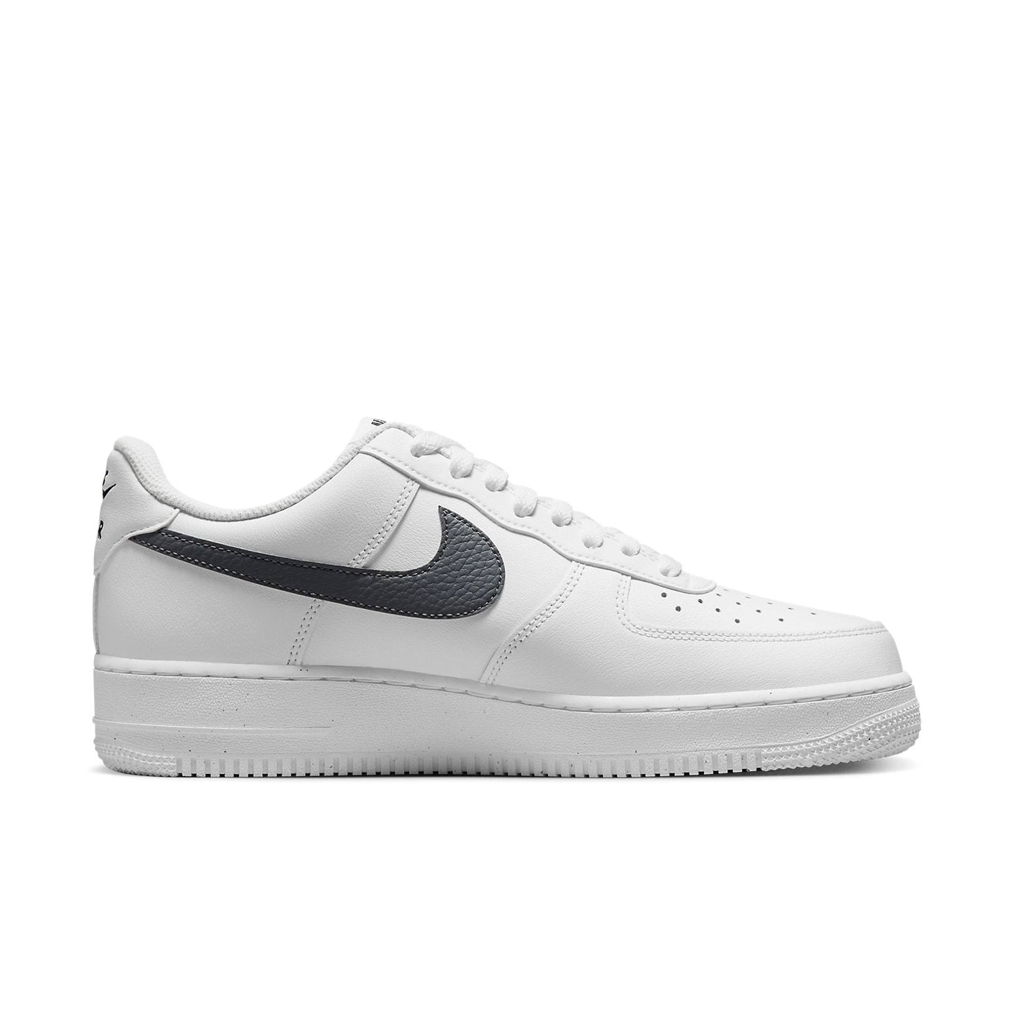 Nike Air Force 1 07 “White”