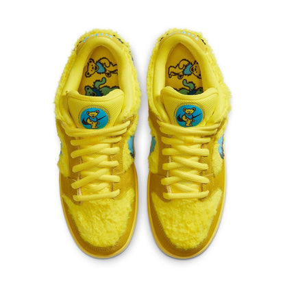 Nike x Grateful Dead SB Dunk Low “Yellow Bear”
