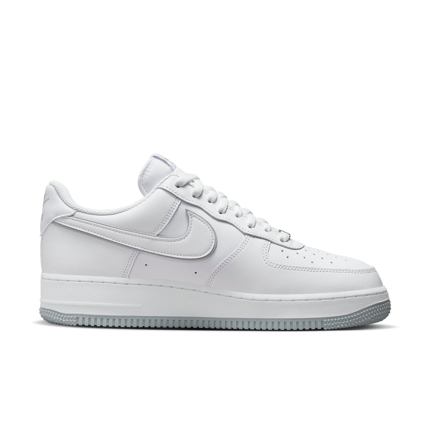 Nike Air Force 1 “07 “White Wolf Grey”