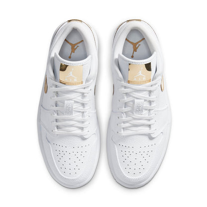 Air Jordan 1 Retro Low “White Metallic Gold”