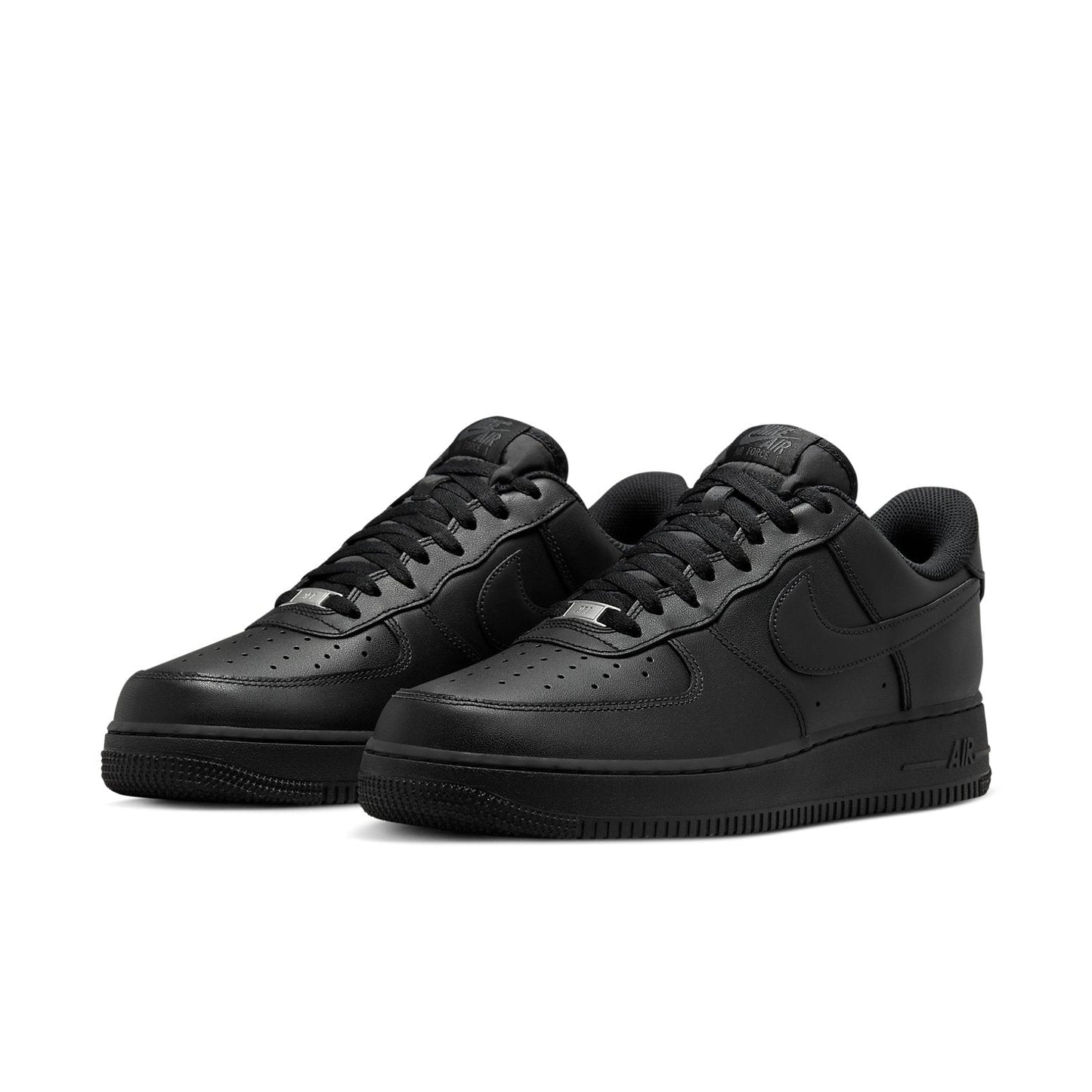 Nike Air Force 1 Low FlyEase “Triple Black”