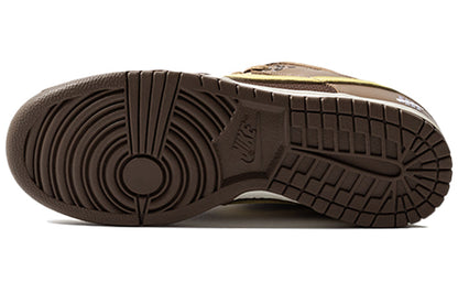 Nike x Undefeated Dunk Low SP “Canteen”