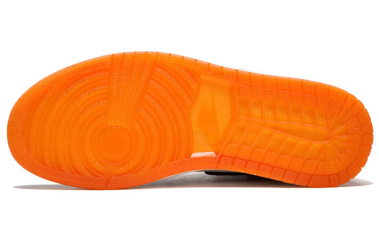 Air Jordan 1 Retro High OG “Satin Shattered Backboard”