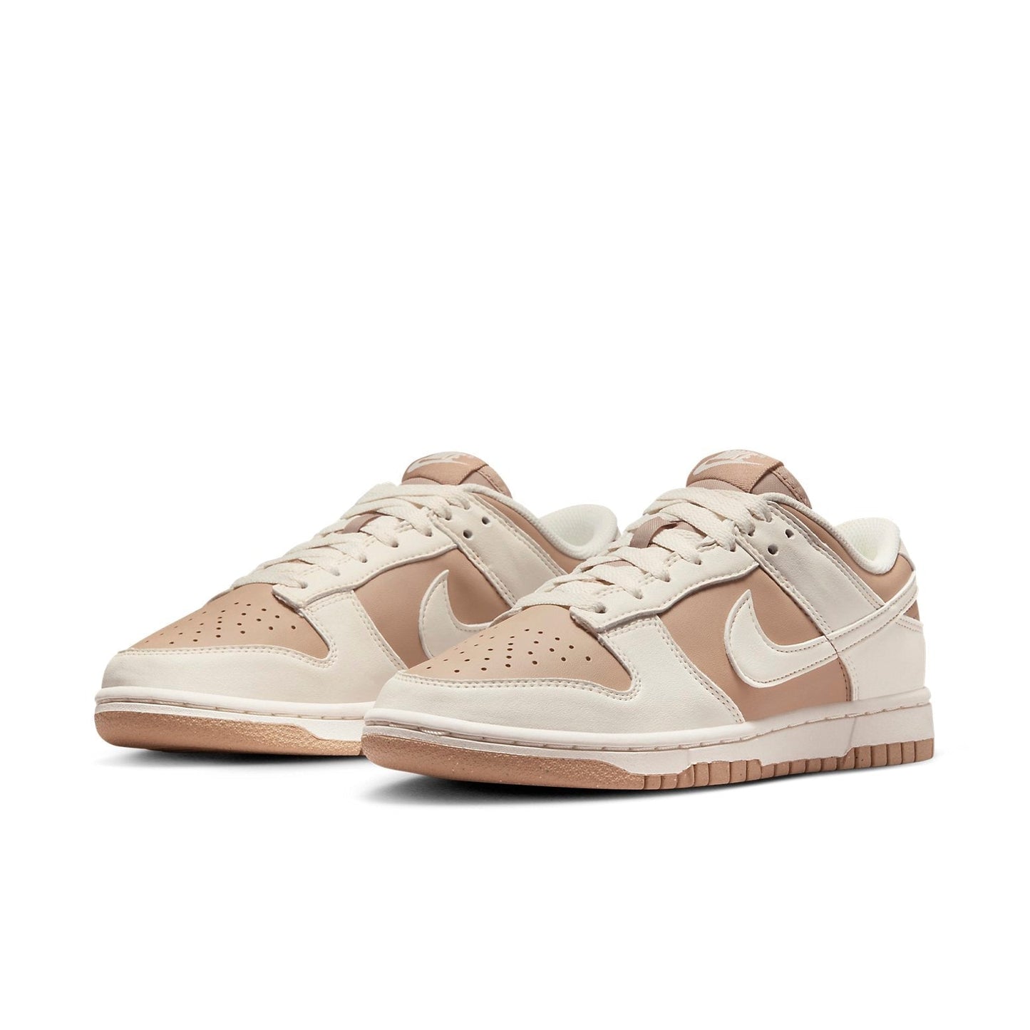 Nike Dunk Low “Next Nature Beige Sail”