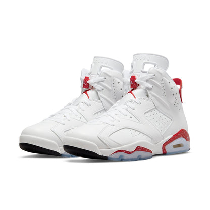 Air Jordan 6 Retro “Red Oreo”