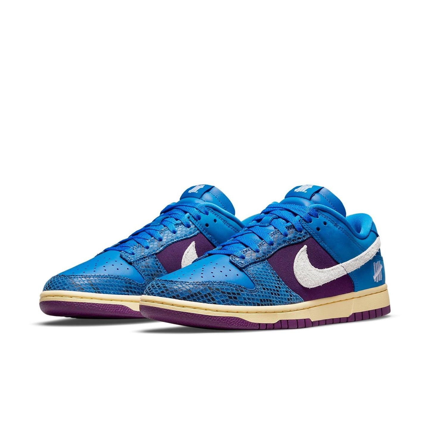 Nike x Undefeated Dunk Low SP “5 On It”