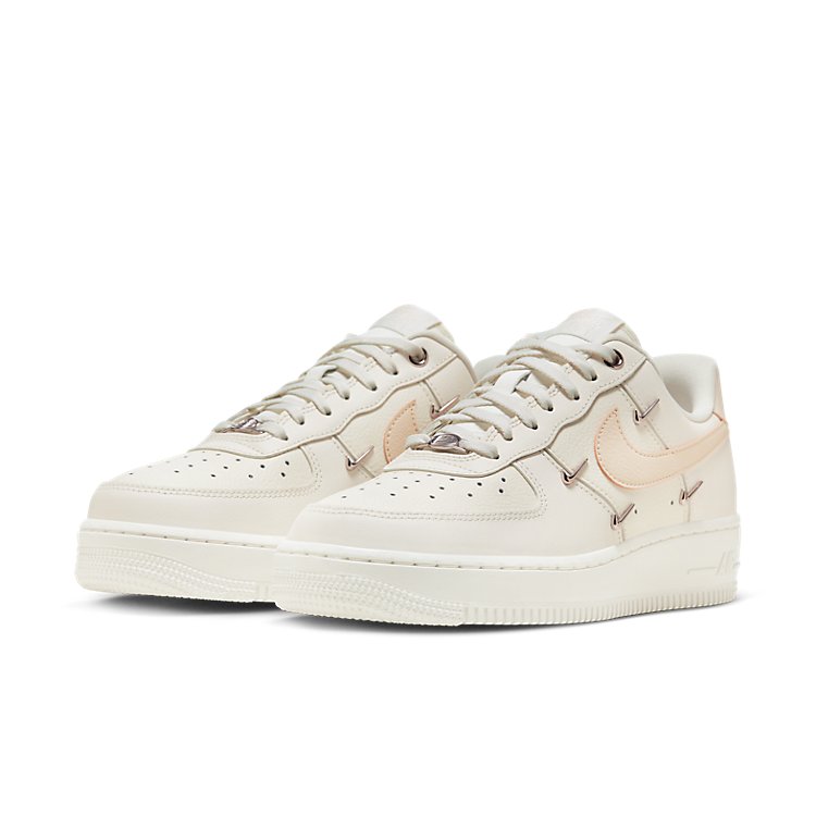 Nike Air Force 1 Low “07 LX “Rose Gold”