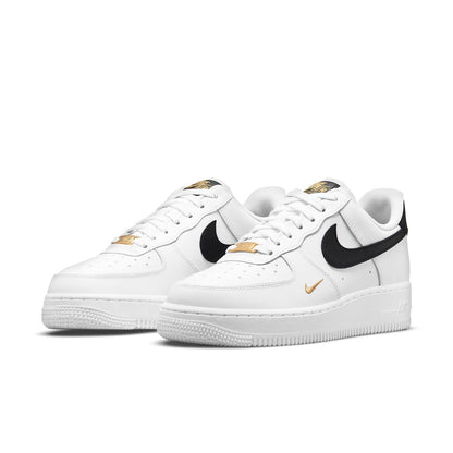 Nike Air Force 1 “07 Essential “White Black”