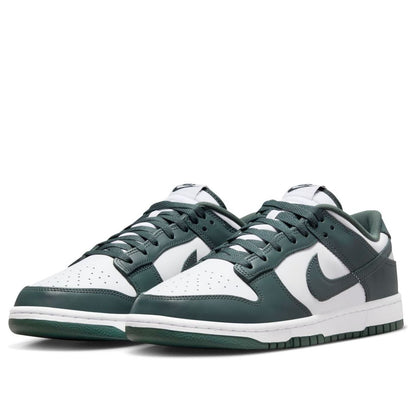 Nike Dunk Low “Vintage Green”