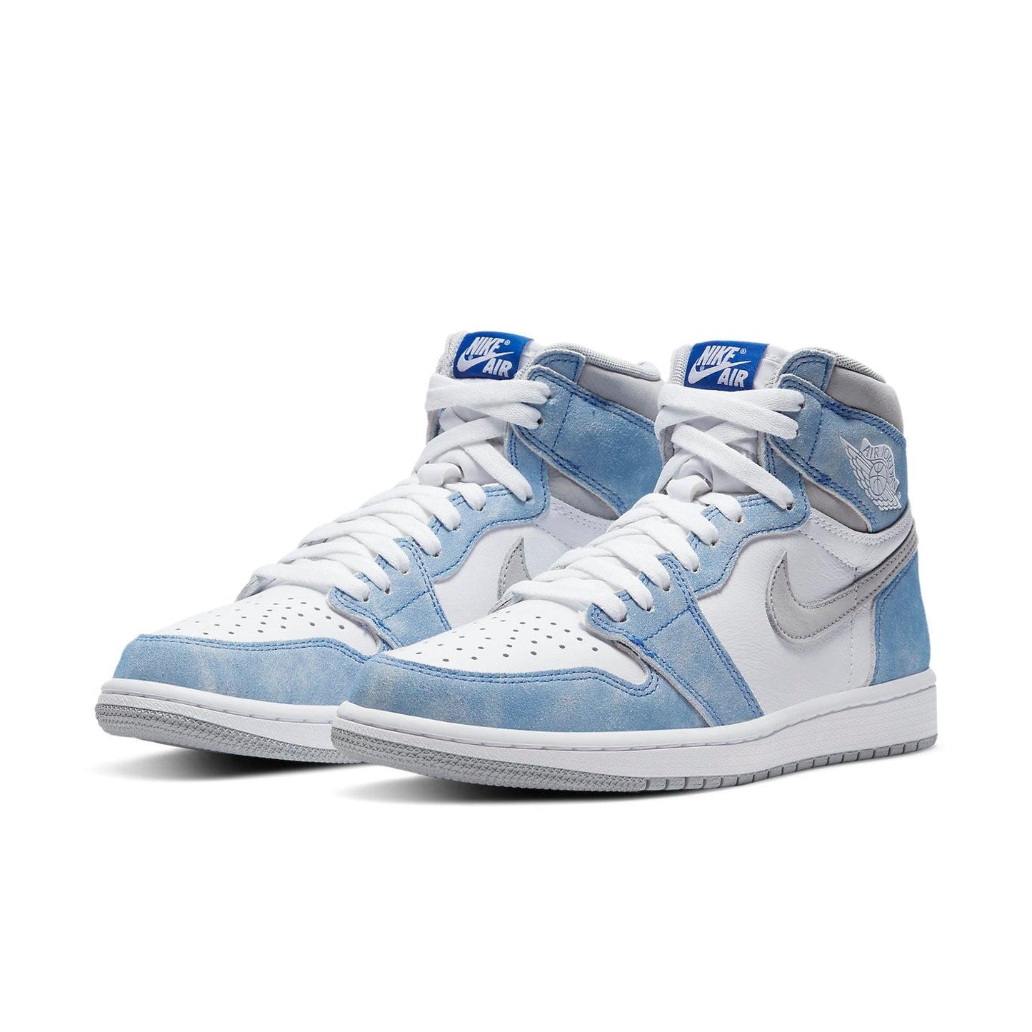 Air Jordan 1 Retro High OG “Hyper Royal Light Smoke Grey”