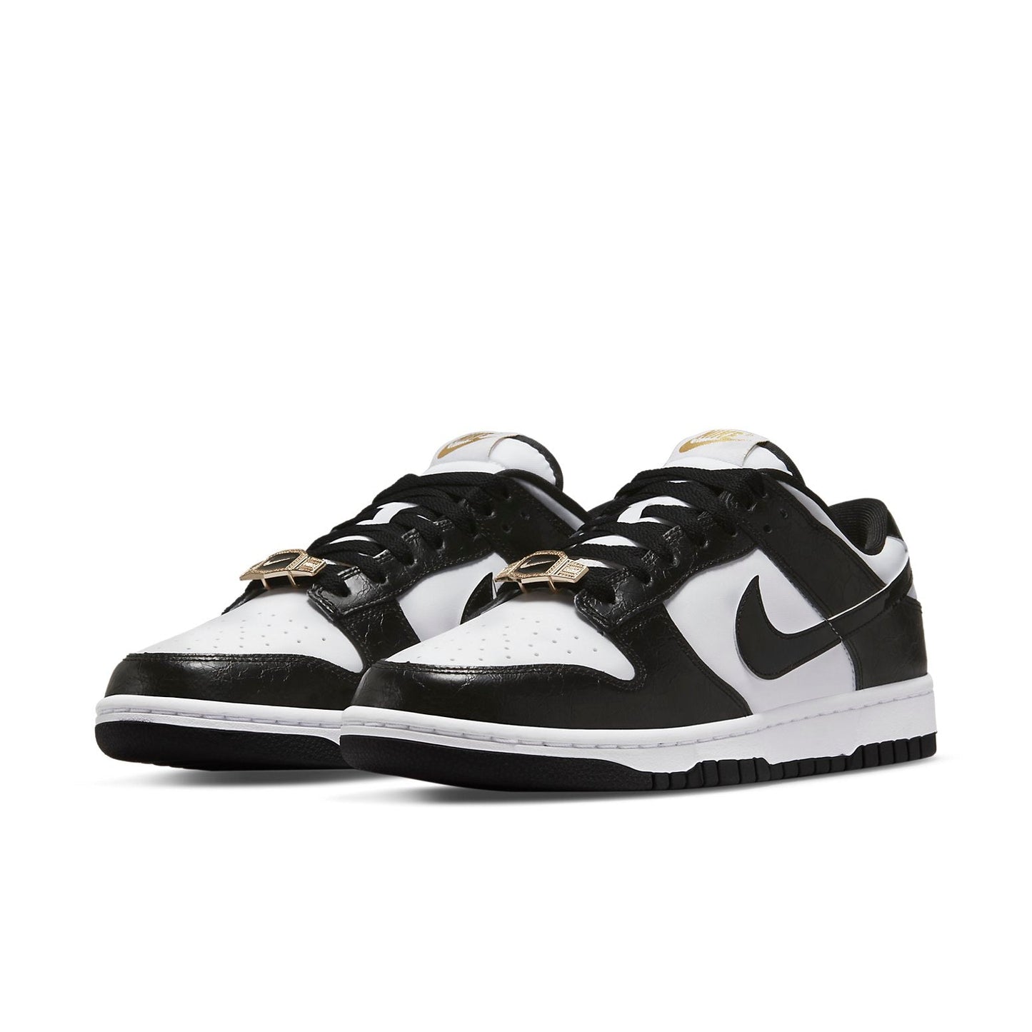 Nike Dunk Low SE “World Champ”