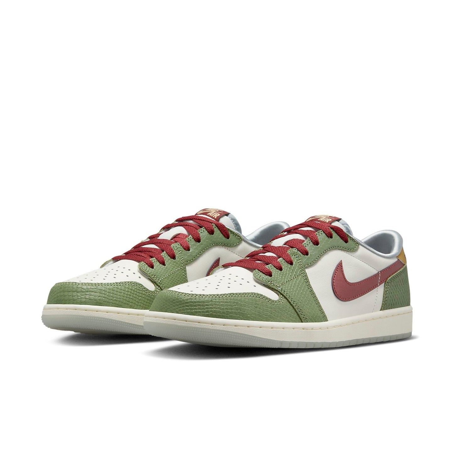 Air Jordan 1 Low OG “Chinese New Year-Year of the Dragon”