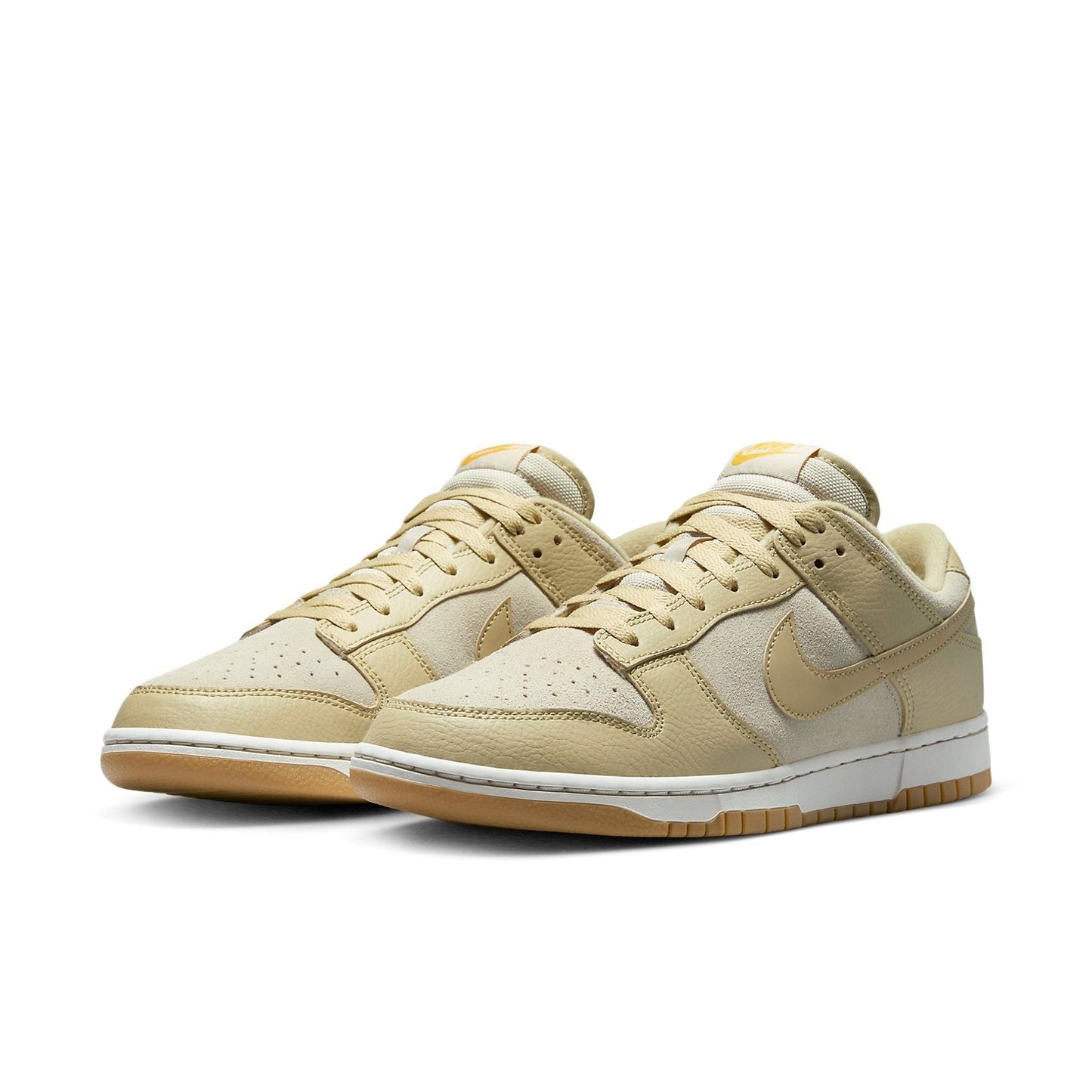 Nike Dunk Low “Khaki Gum”
