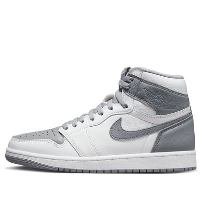Air Jordan 1 Retro High OG “Stealth”