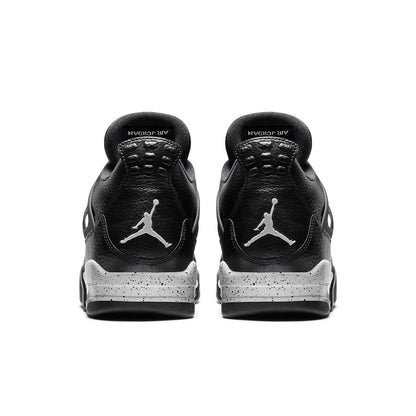Air Jordan 4 Retro LS “Oreo”