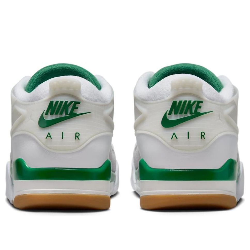 Air Jordan 4 RM “Pine Green”