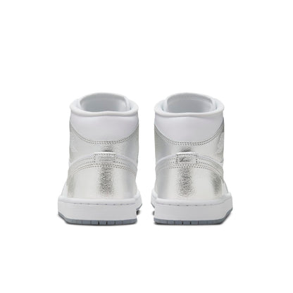 Air Jordan 1 Mid SE “Metallic Silver”