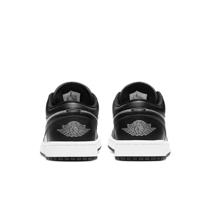 Air Jordan 1 Low SE “Silver Toe”