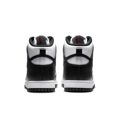 Nike Dunk High “Panda”