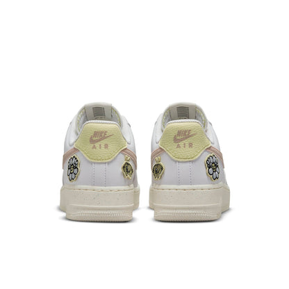 Nike Air Force 1 “07 SE “Flower Power”