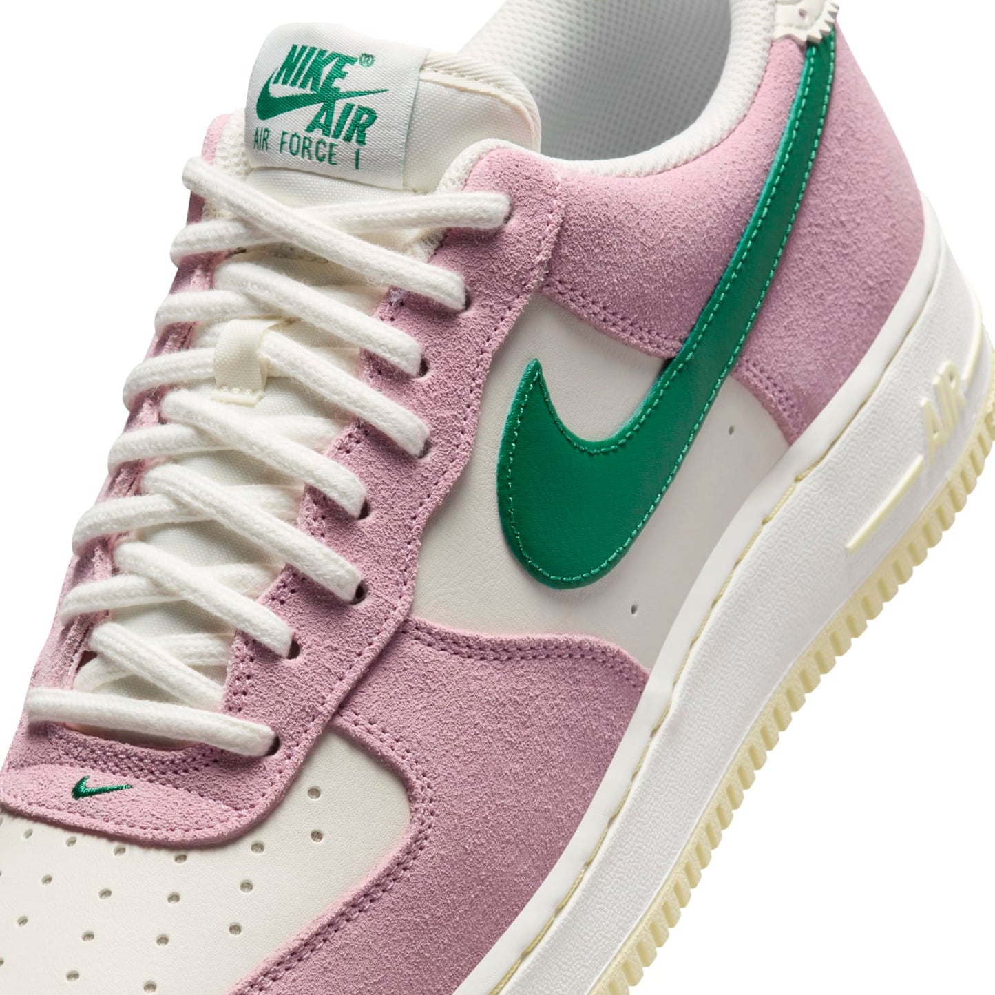 Nike Air Force 1 “07 LV8 “Medium Soft Pink Malachite”