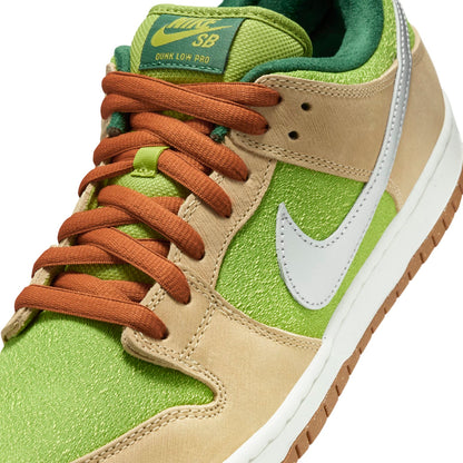 Nike SB Dunk Low “Escargot”