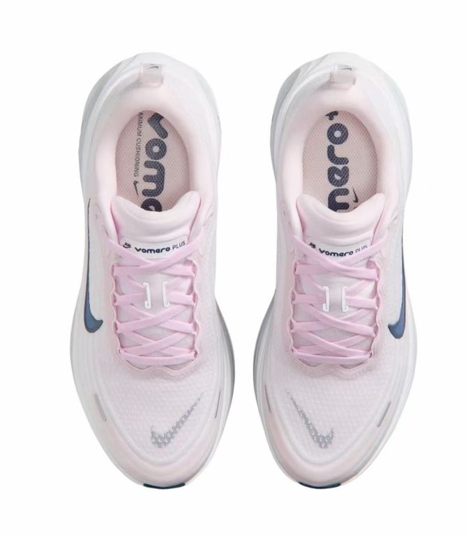 Nike Vomero 18 Road Running Shoe