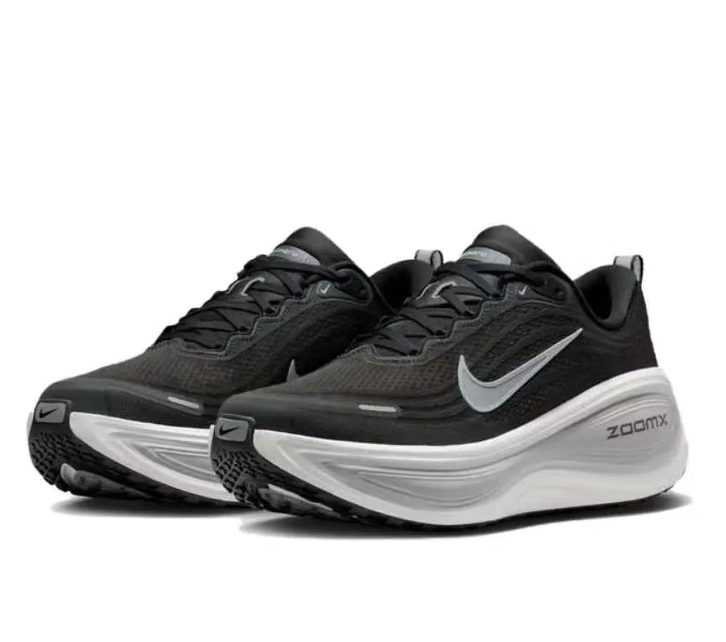 Nike Vomero 18 Road Running Shoe