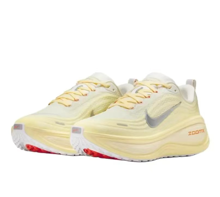 Nike Vomero 18 Road Running Shoe
