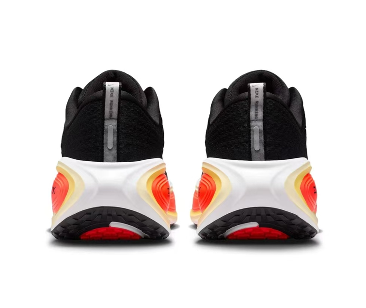Nike Vomero 18 Road Running Shoe