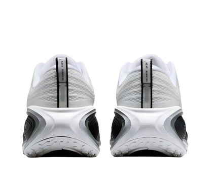 Nike Vomero 18 Road Running Shoe
